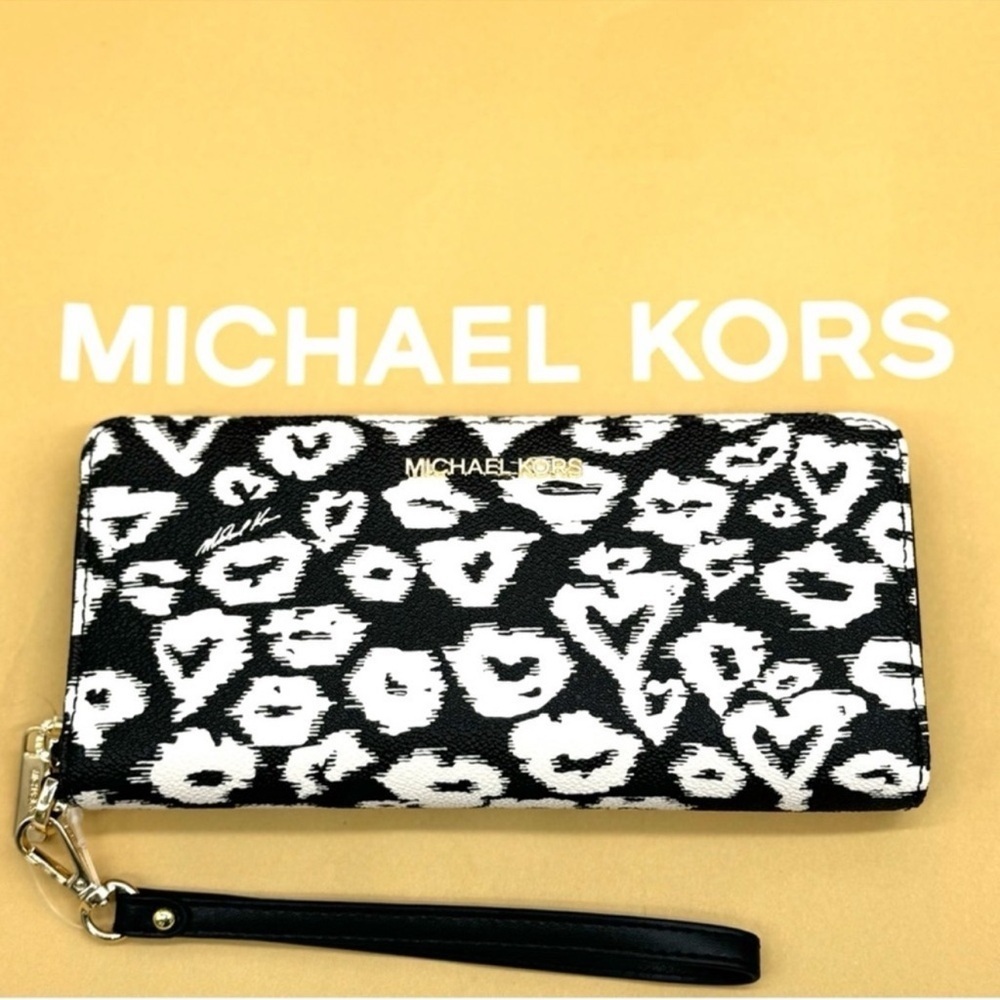 Michael Kors Large Continental Wallet Wristlet Black Multi